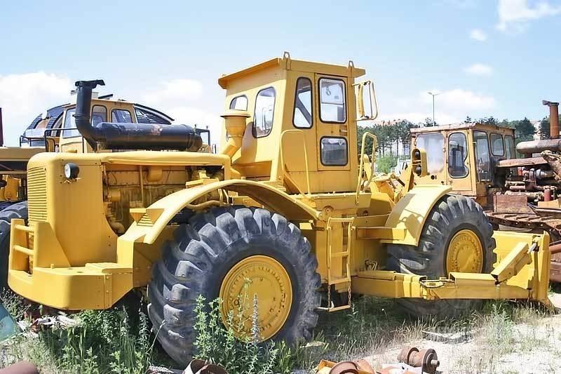 CAT 824B Колесные бульдозеры