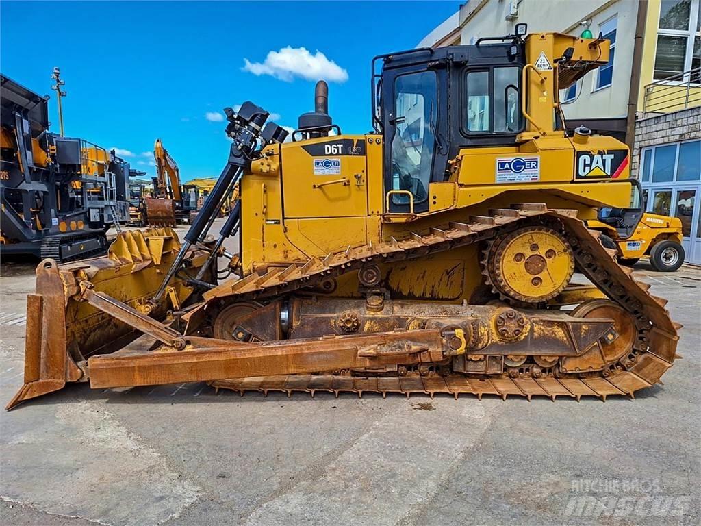 CAT D6T Гусеничные бульдозеры