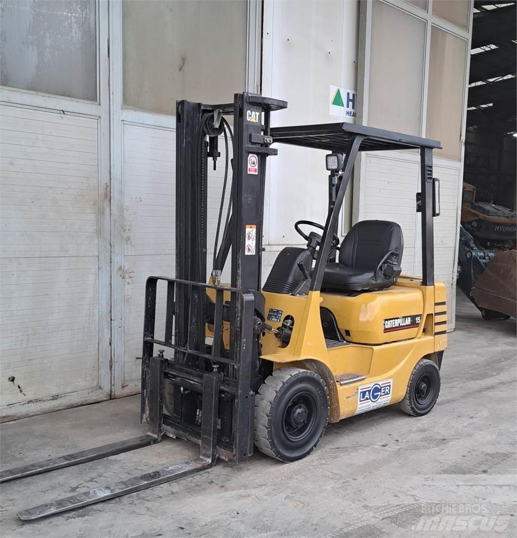 CAT DP15 Дизельные погрузчики