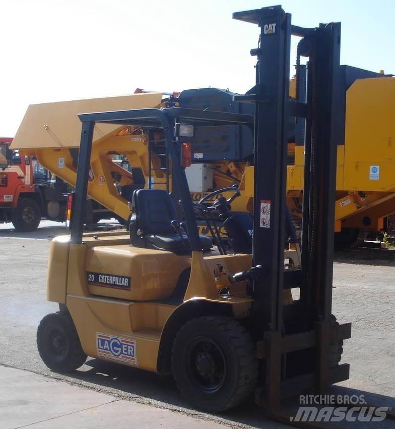 CAT DP20 Дизельные погрузчики