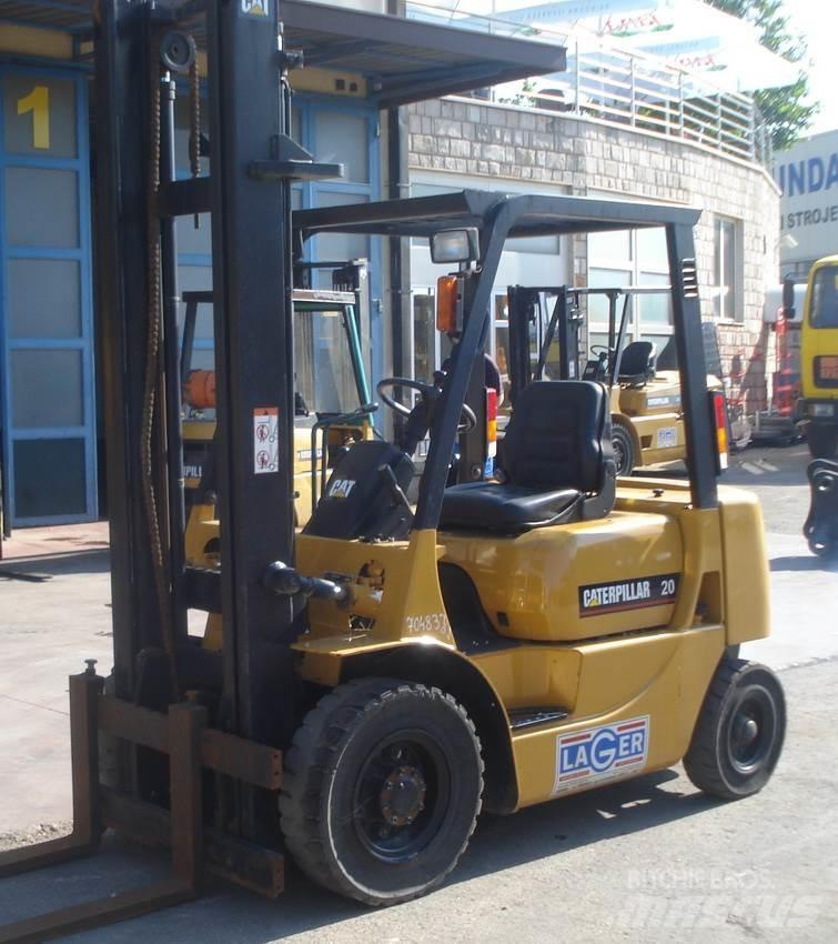 CAT DP20 Дизельные погрузчики