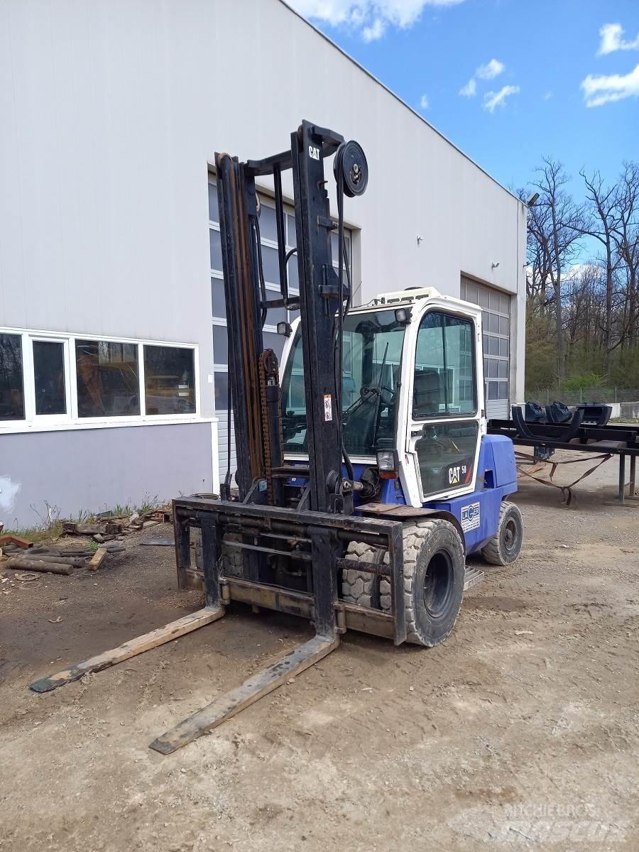 CAT DP50K 2 Дизельные погрузчики
