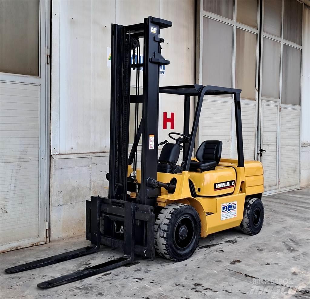 CAT FD35A Дизельные погрузчики