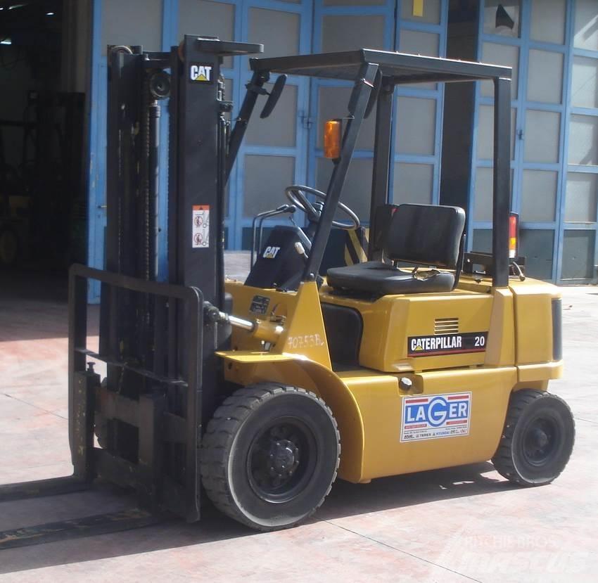 CAT GP20 Газовые погрузчики