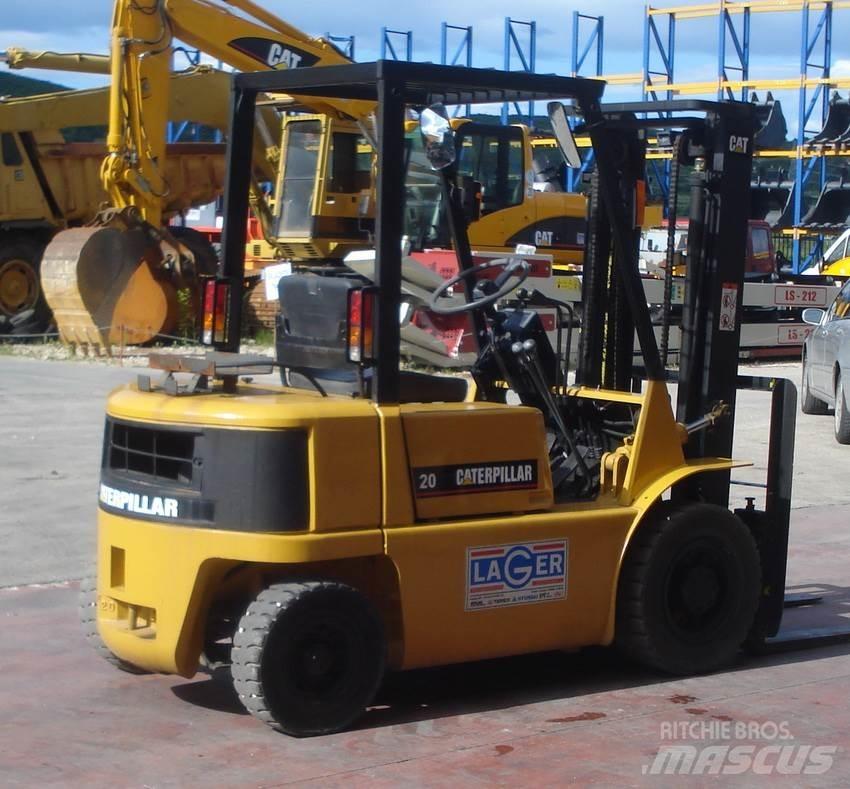 CAT GP20 Газовые погрузчики