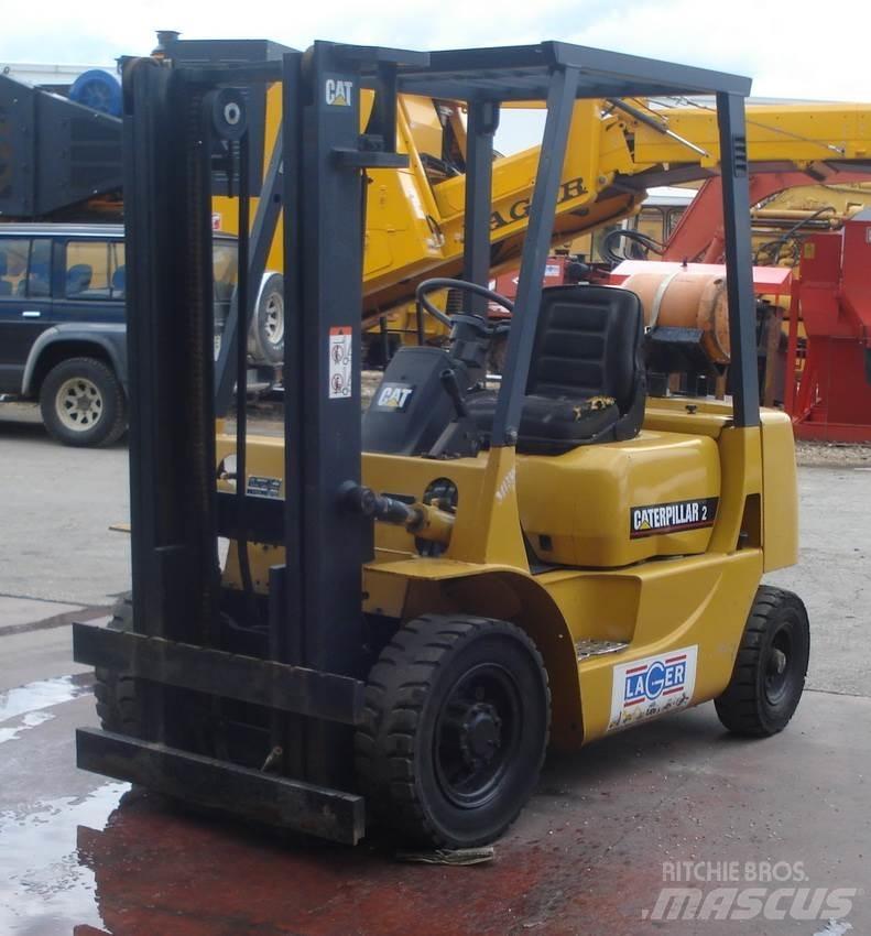 CAT GP20 Газовые погрузчики