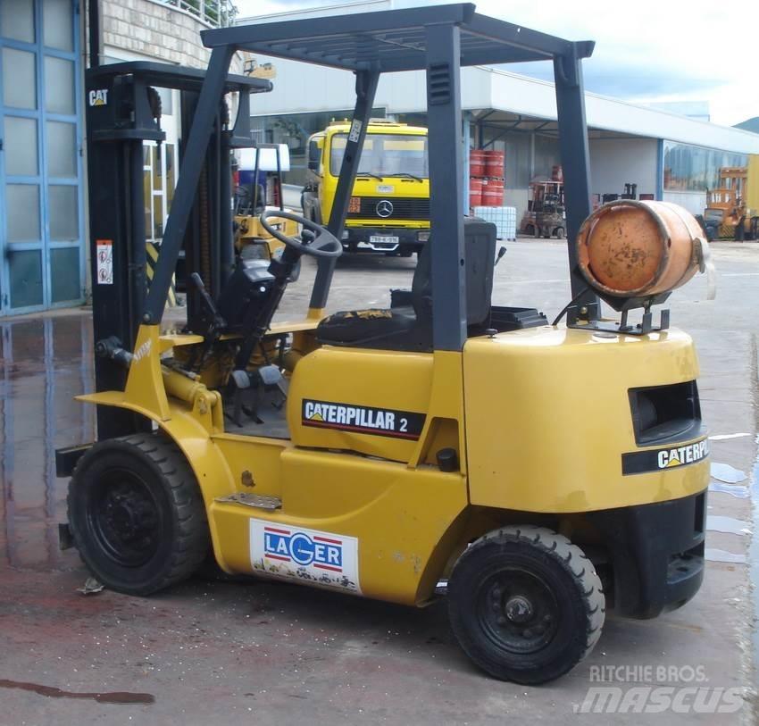 CAT GP20 Газовые погрузчики