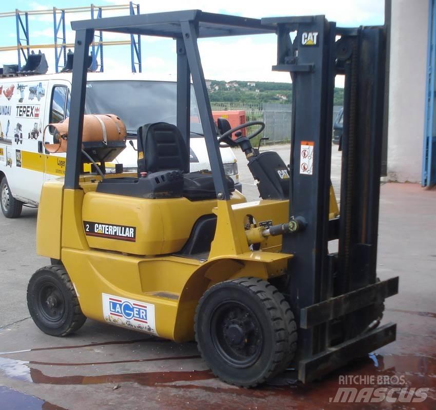 CAT GP20 Газовые погрузчики