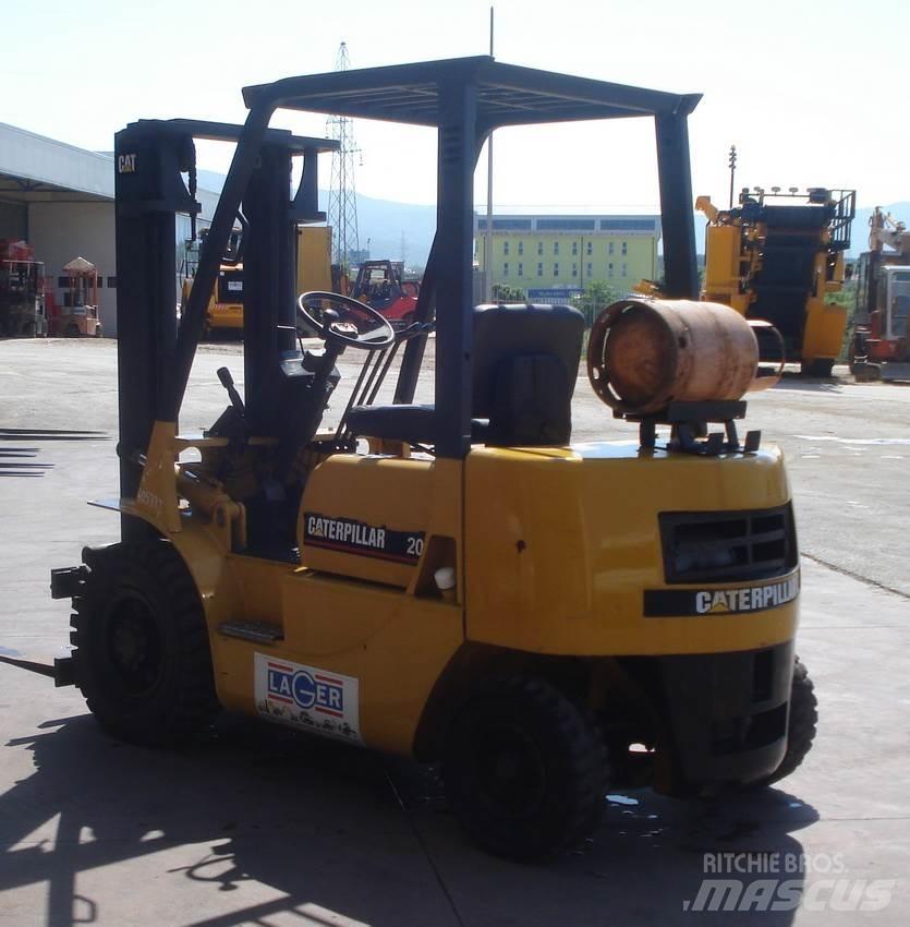 CAT GP20 Газовые погрузчики