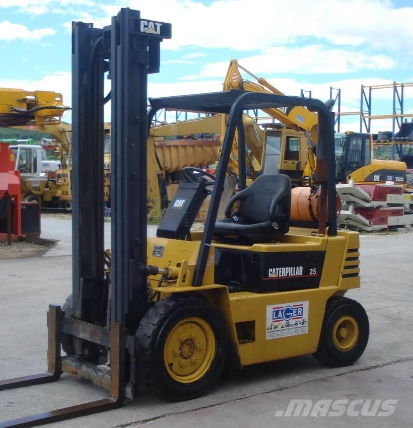 CAT GP25-2 Газовые погрузчики