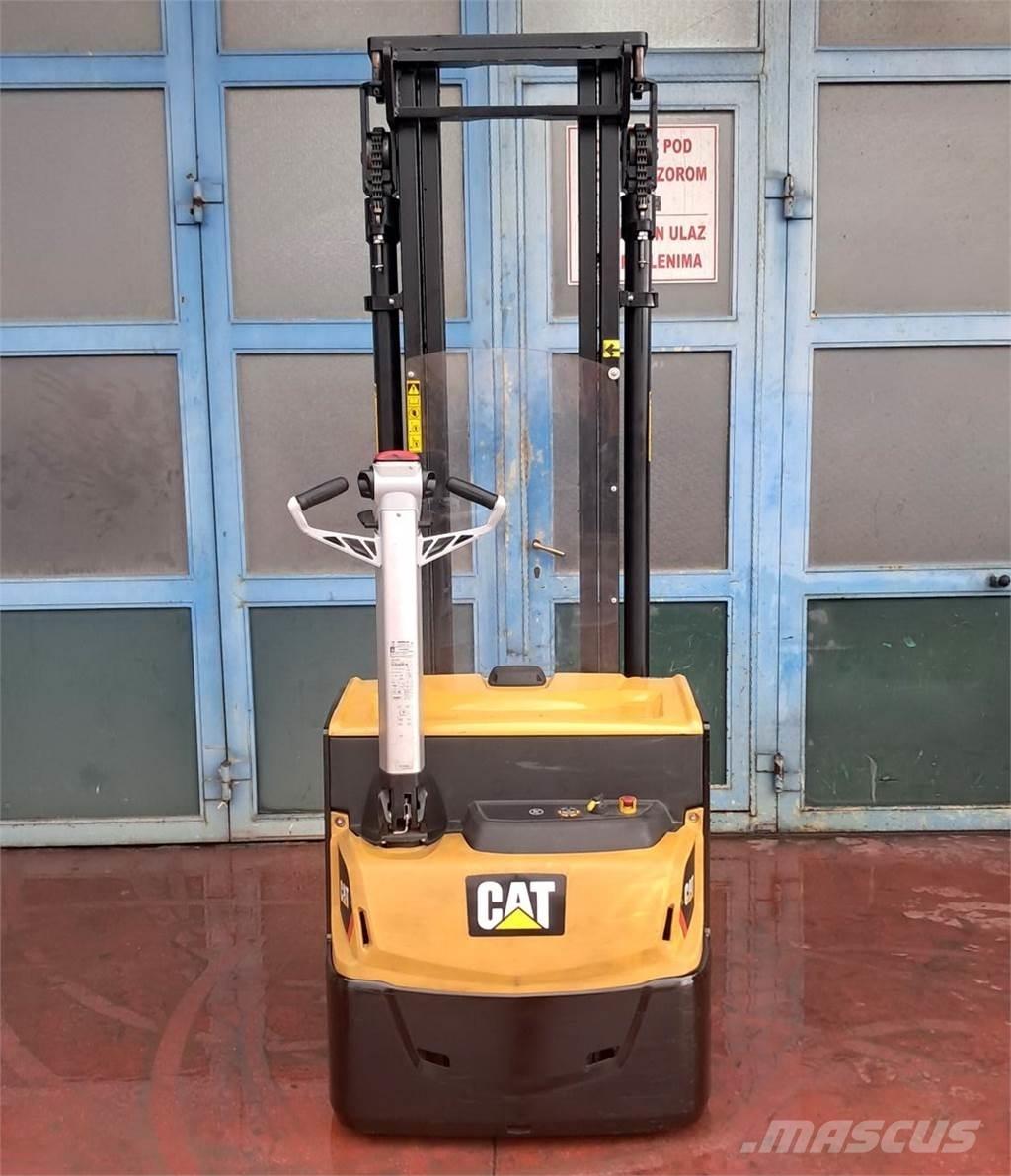 CAT NSP12N2 Ручные электрические тележки