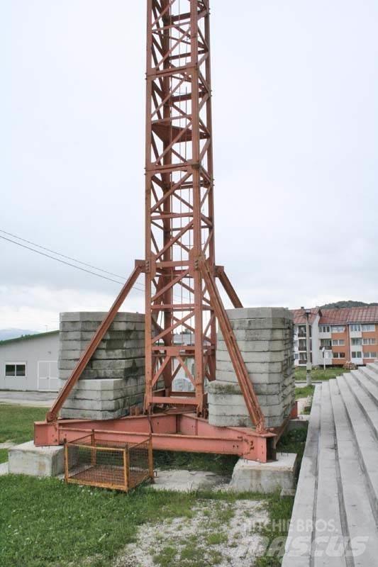 Fering F42-13 Башенные краны