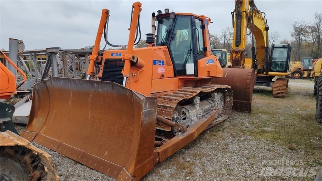 Fiat-Kobelco D180 Гусеничные бульдозеры