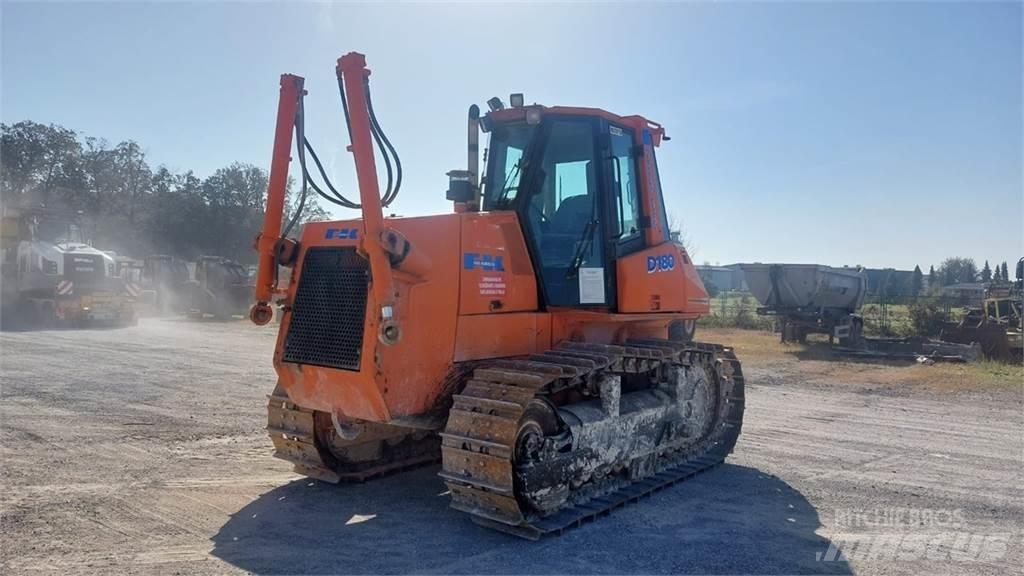 Fiat-Kobelco D180 Гусеничные бульдозеры