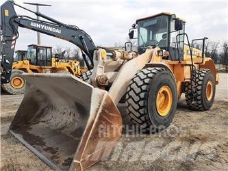 Hyundai HL770-7A Фронтальные погрузчики