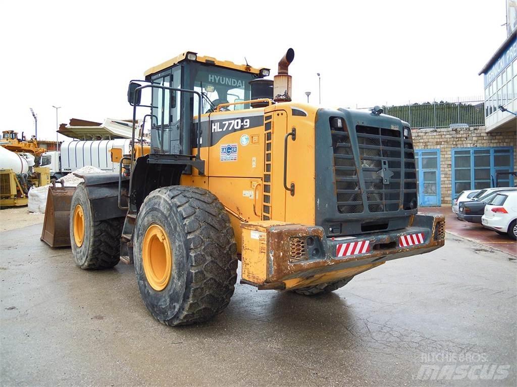 Hyundai HL770-9 Фронтальные погрузчики