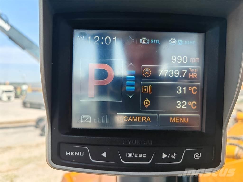 Hyundai HL770-9A Фронтальные погрузчики