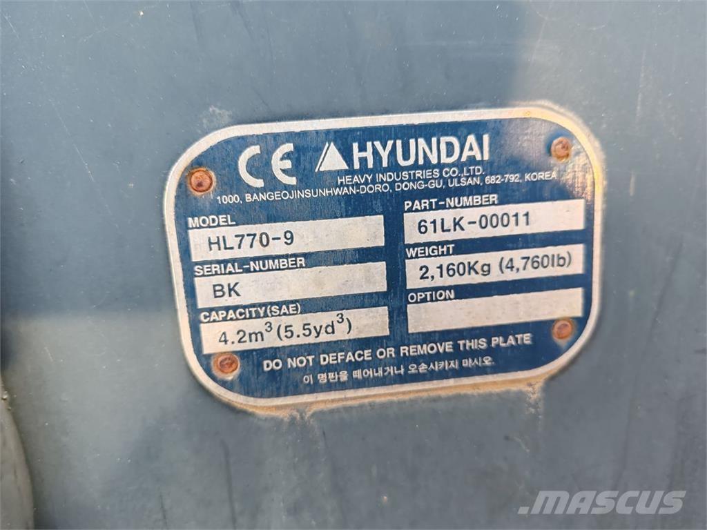 Hyundai HL770-9A Фронтальные погрузчики