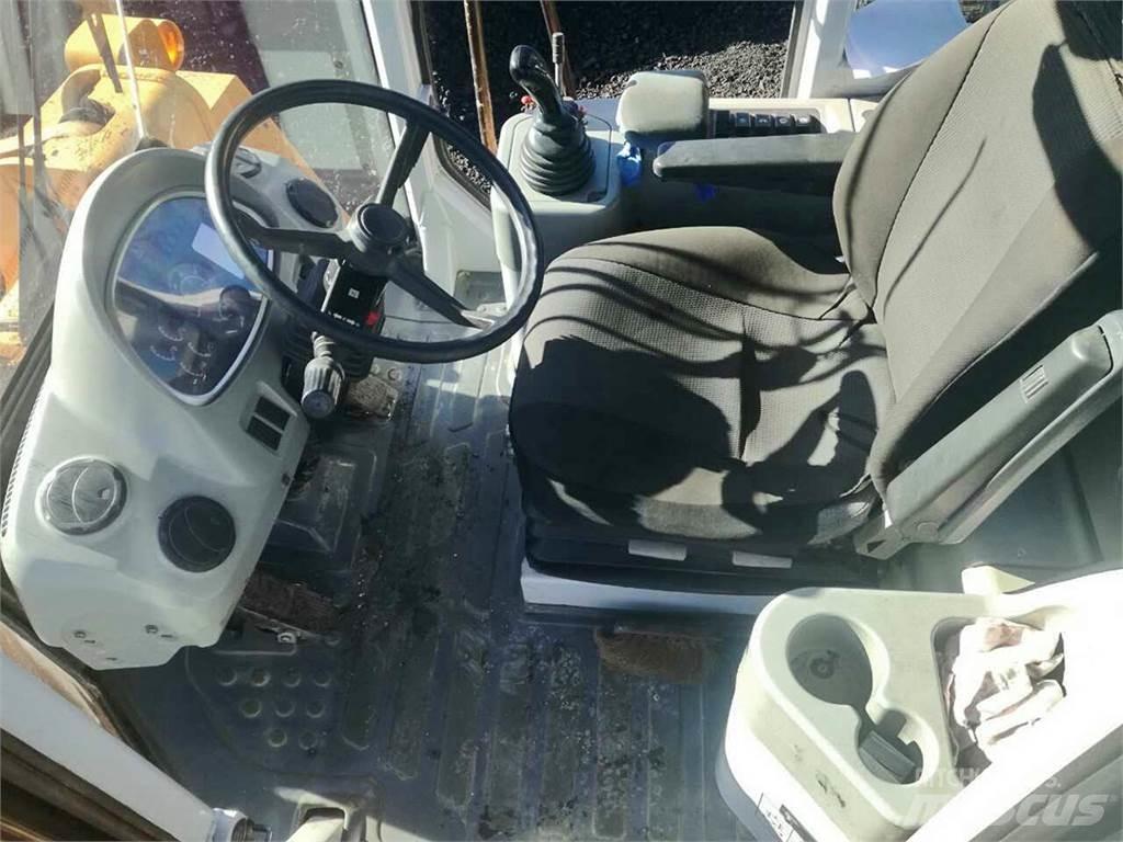 Hyundai HL770XTD-7 Фронтальные погрузчики