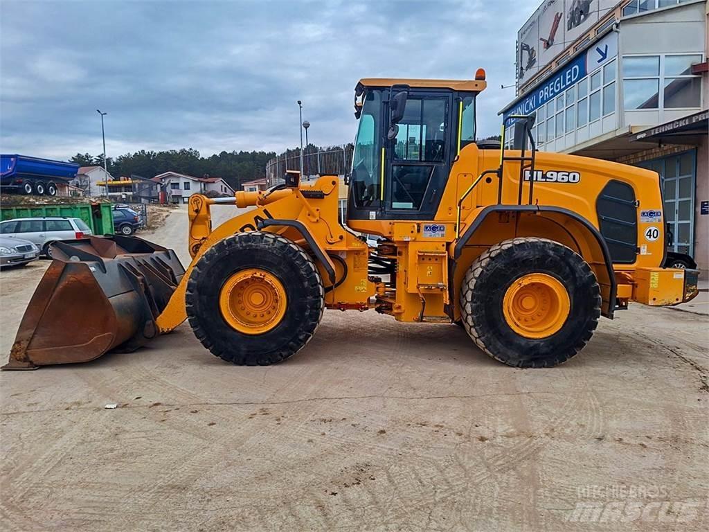 Hyundai HL960 Фронтальные погрузчики