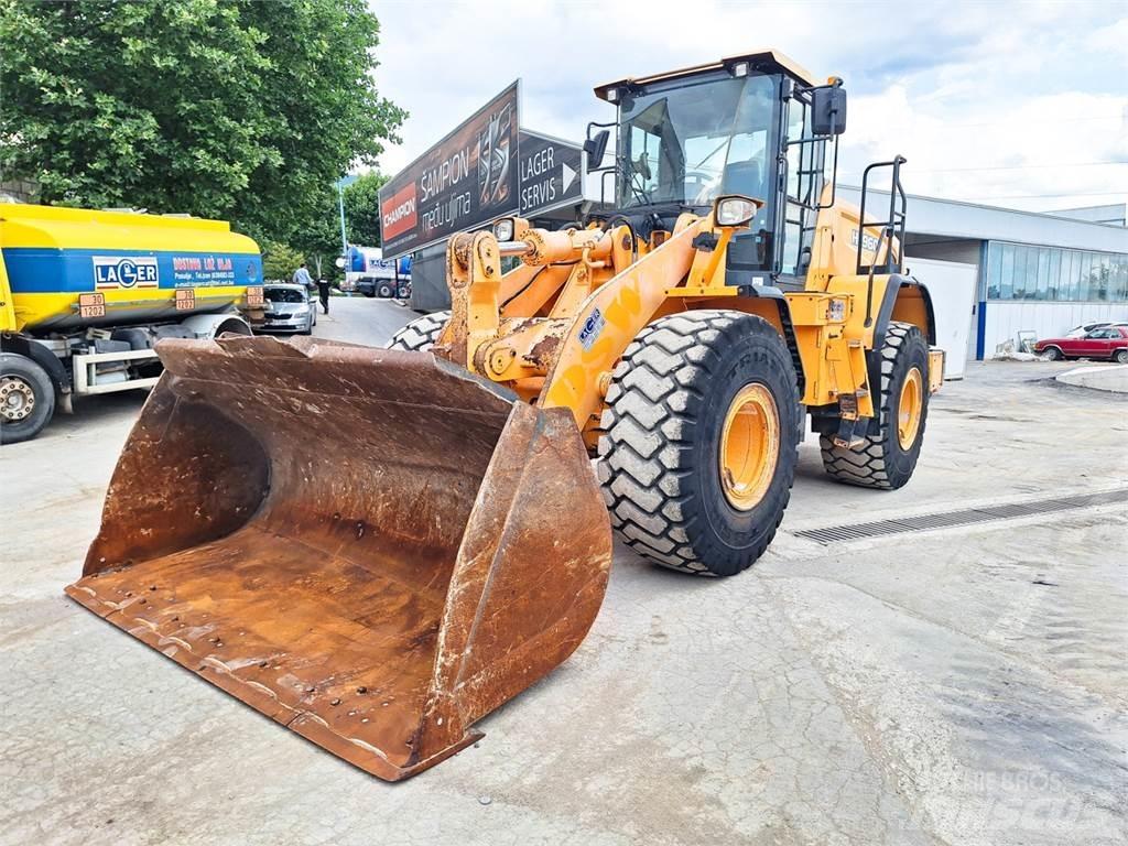 Hyundai HL960 Фронтальные погрузчики
