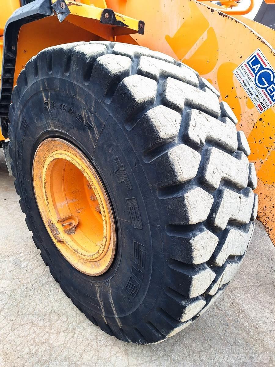 Hyundai HL960 Фронтальные погрузчики