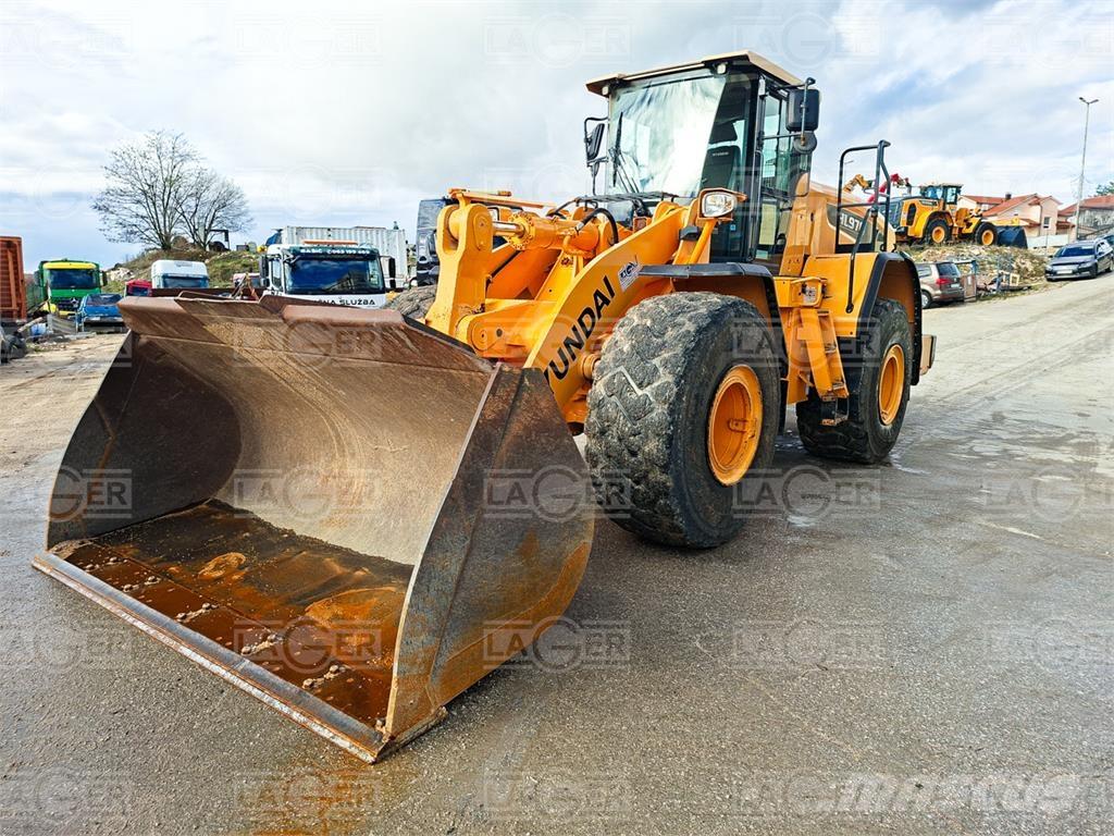 Hyundai HL970 Фронтальные погрузчики