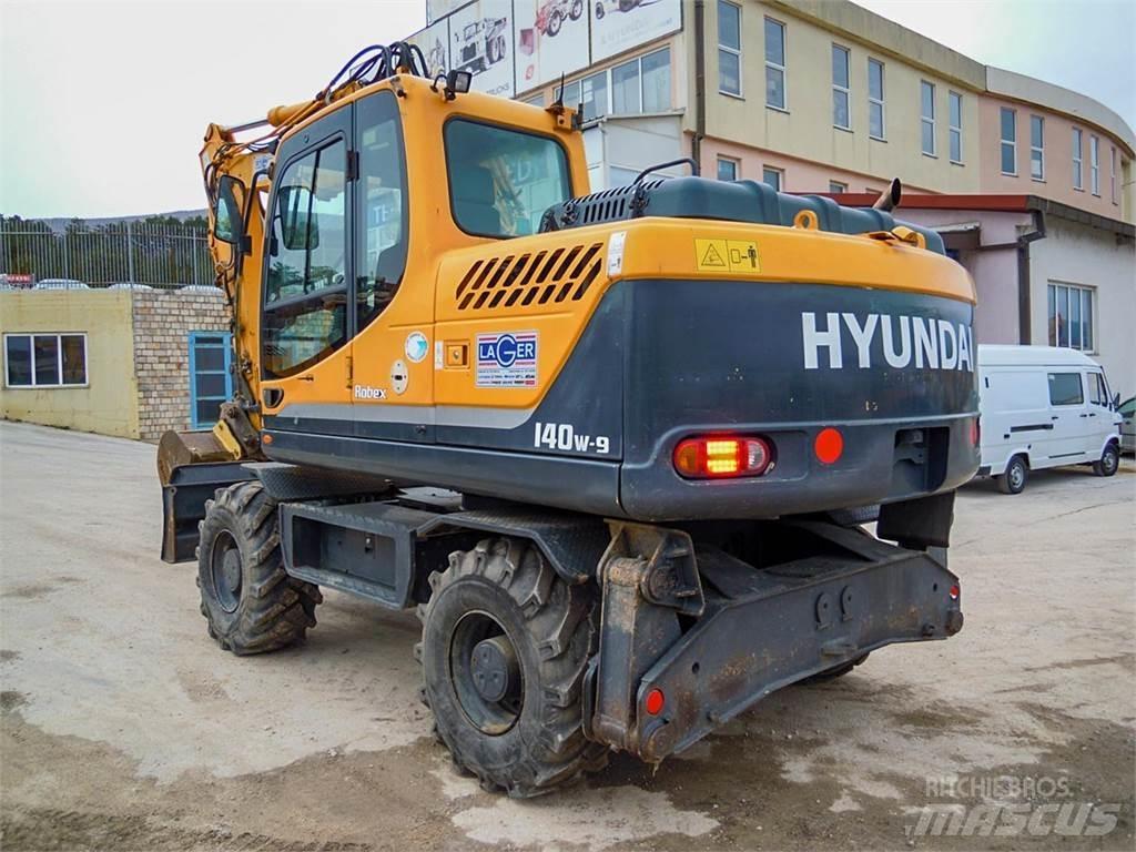 Hyundai R140W-9 Колёсные экскаваторы