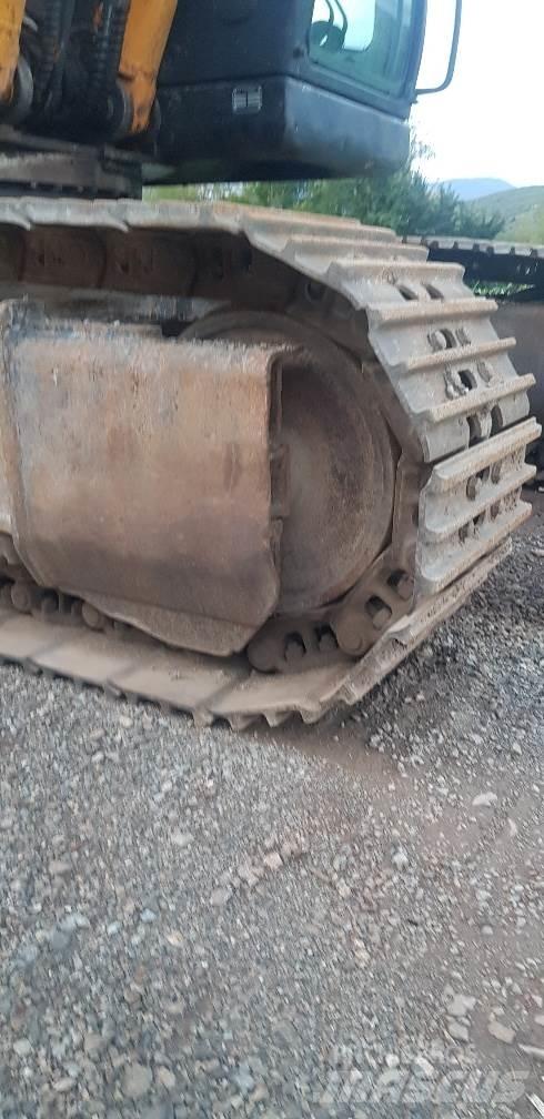 Hyundai R210NLC-7A Гусеничные экскаваторы