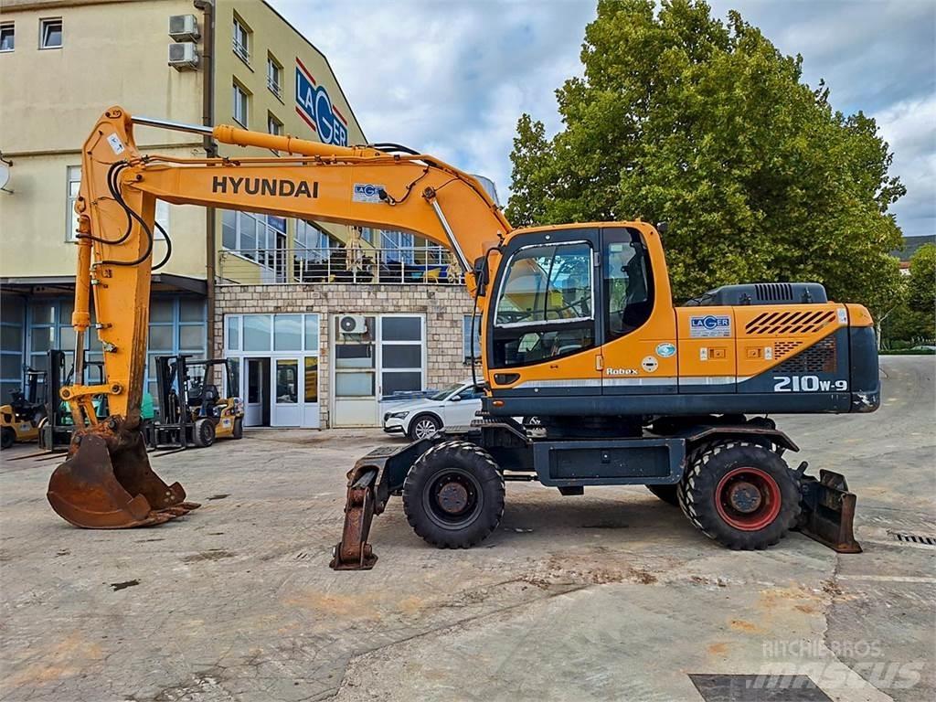 Hyundai R210W-9 Колёсные экскаваторы