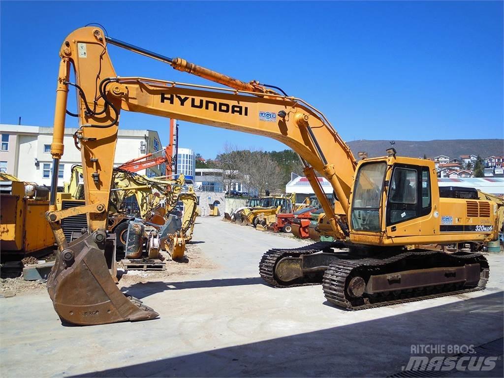 Hyundai R320NLC-7A Гусеничные экскаваторы