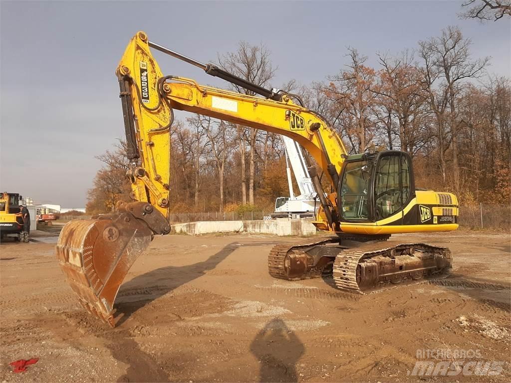 JCB JS235HD Гусеничные экскаваторы