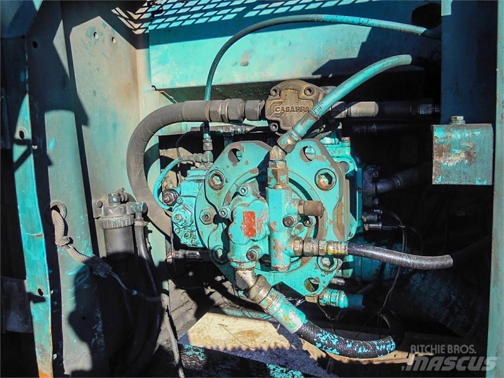 Kobelco SK250NLC-6 Гусеничные экскаваторы