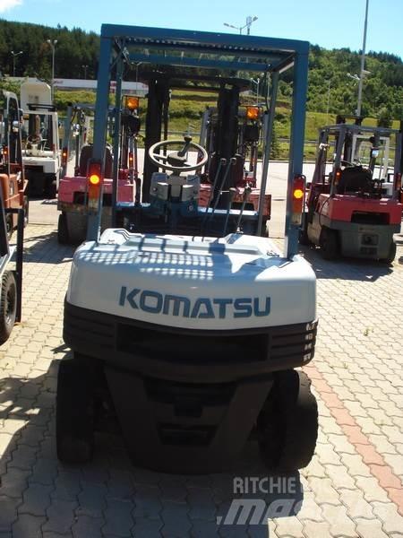 Komatsu FG20-11 Другие складские механизмы