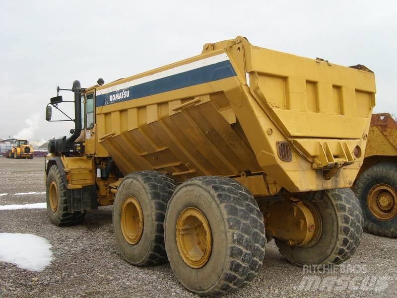Komatsu HA270-3 Шарнирно-сочленённые самосвалы