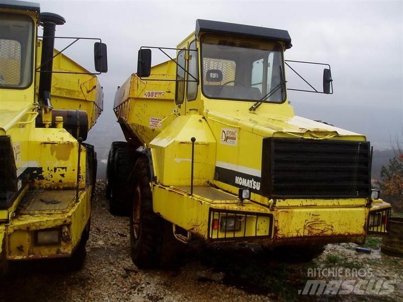 Komatsu HA270-3 Шарнирно-сочленённые самосвалы