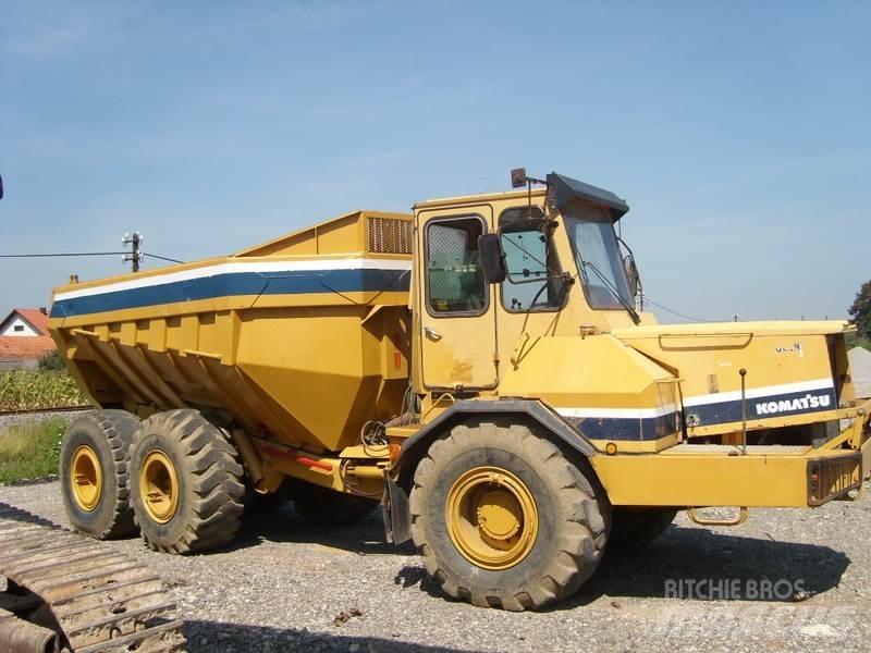Komatsu HA270-3 Шарнирно-сочленённые самосвалы
