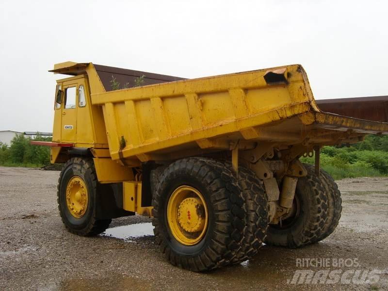 Komatsu HD325-5 Мини-самосвалы