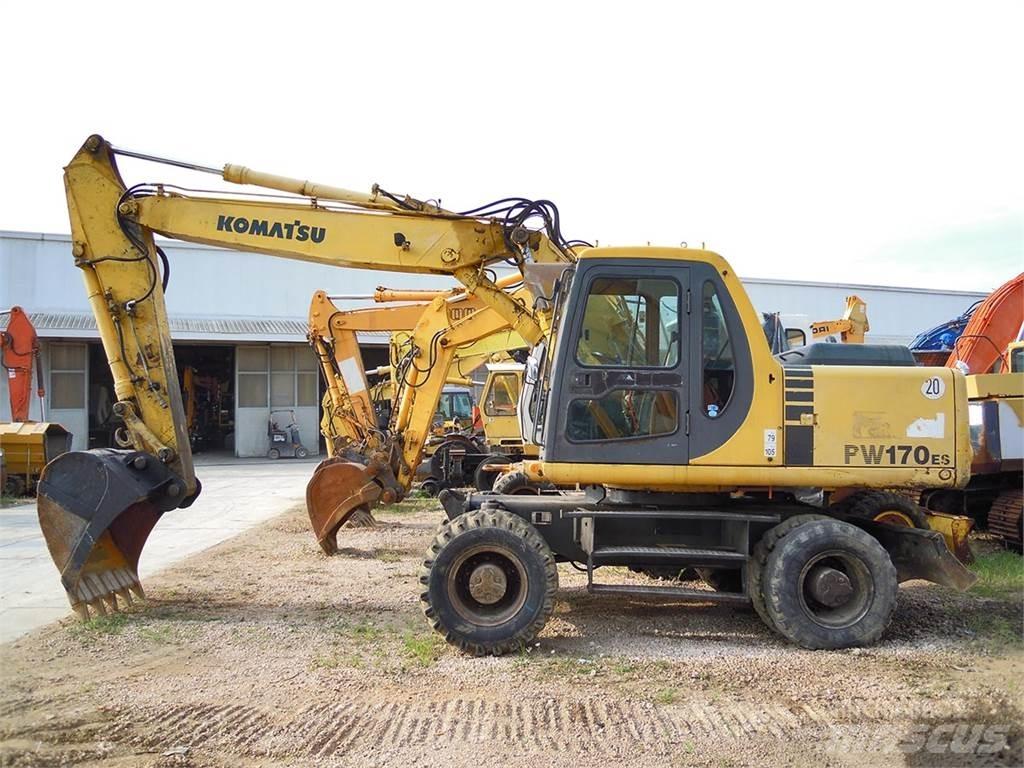 Komatsu PW170ES-6K Колёсные экскаваторы
