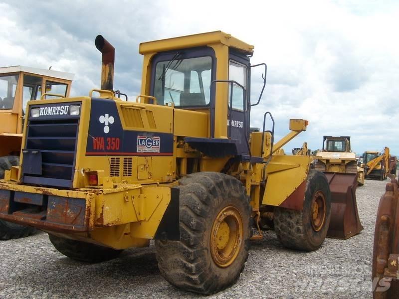 Komatsu WA350 Фронтальные погрузчики