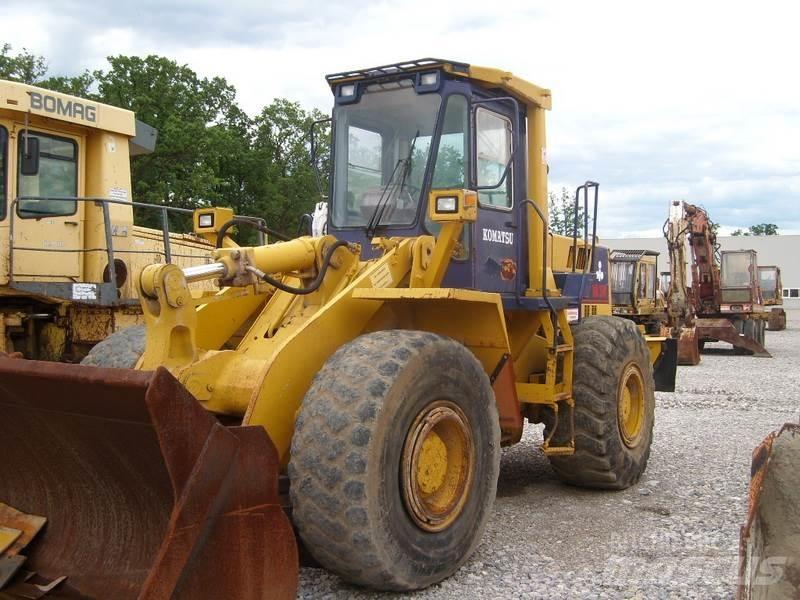 Komatsu WA350 Фронтальные погрузчики