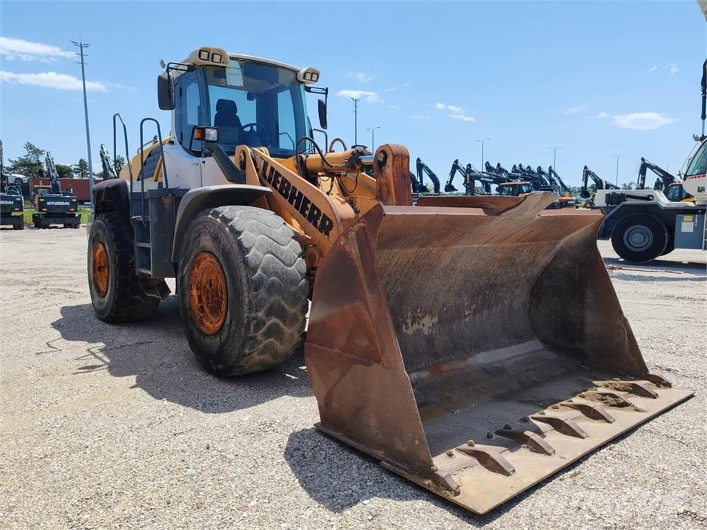 Liebherr L566 Фронтальные погрузчики