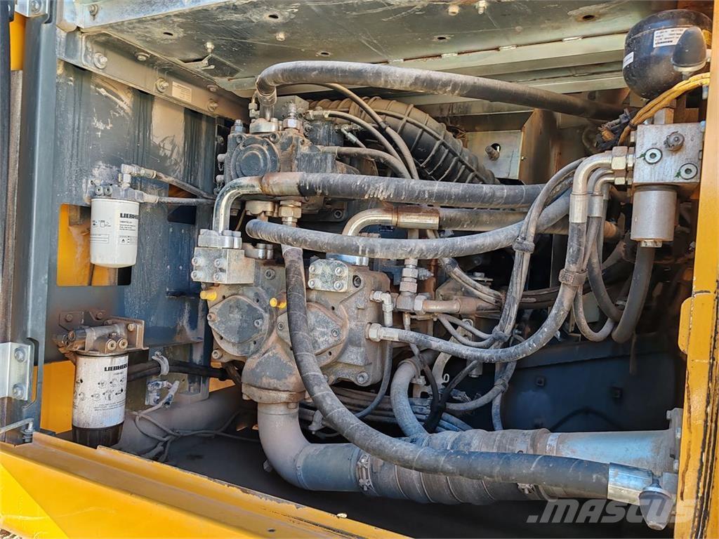 Liebherr R938 NLC Гусеничные экскаваторы