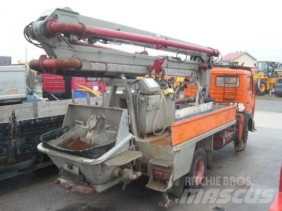 Mercedes-Benz 1113 Бетононасосы