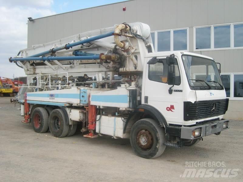 Mercedes-Benz 2422 Бетононасосы