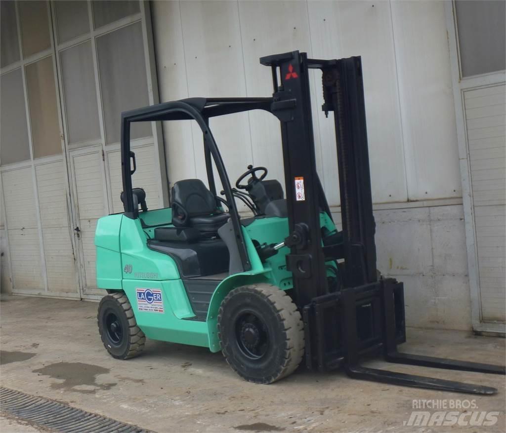 Mitsubishi FD40N Дизельные погрузчики