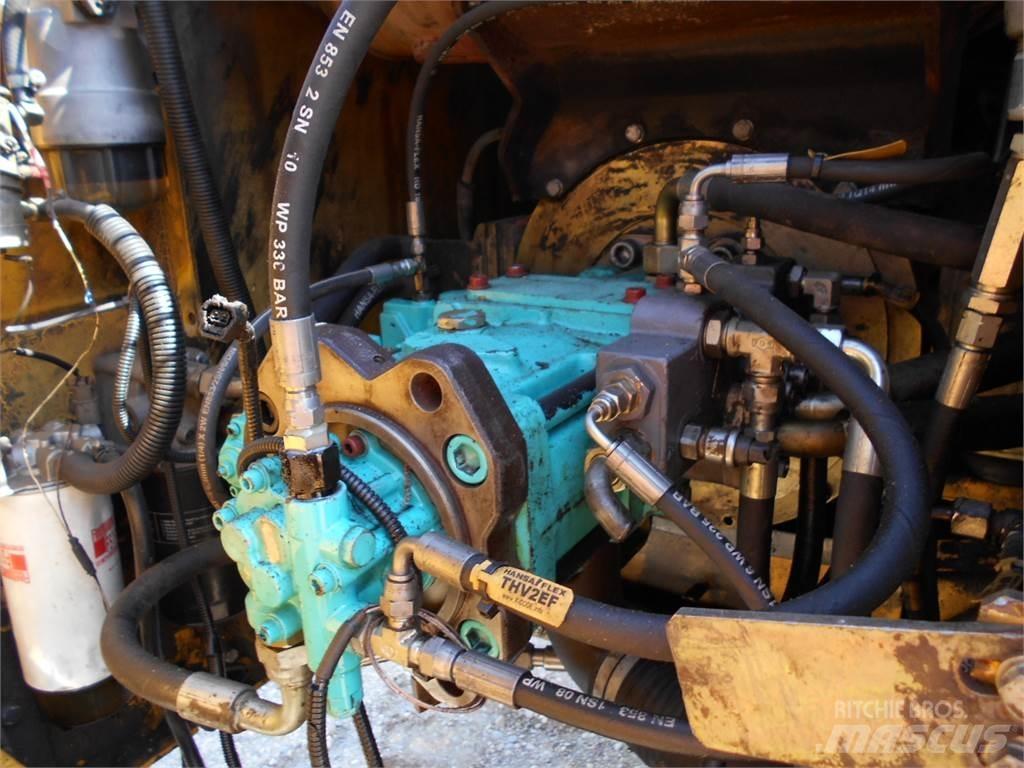 New Holland E385EL Гусеничные экскаваторы