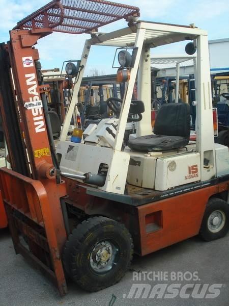 Nissan H01A15 Газовые погрузчики