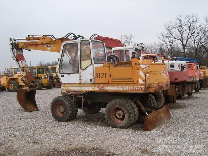 O&K MH6 Колёсные экскаваторы