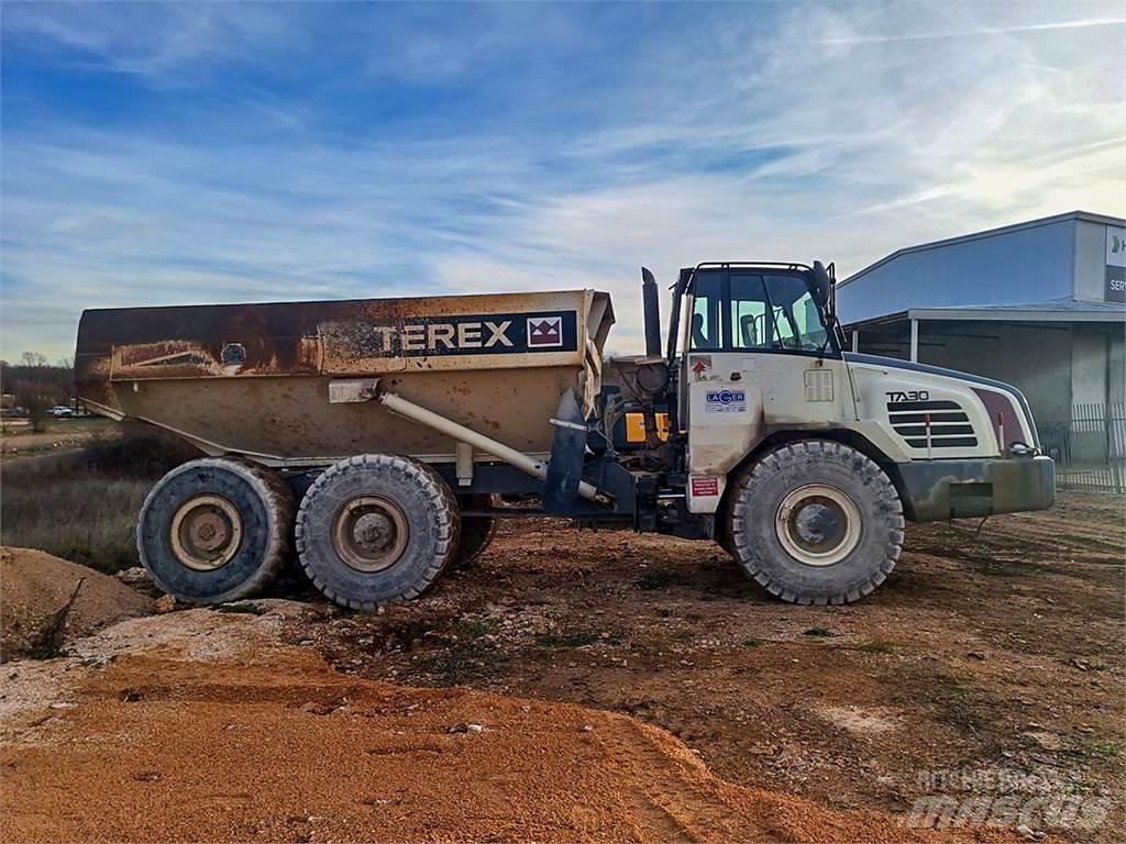 Terex TA30 Шарнирно-сочленённые самосвалы